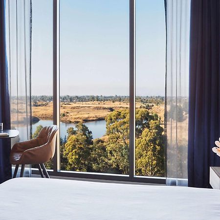 Mantra Melbourne Epping Hotell Exteriör bild
