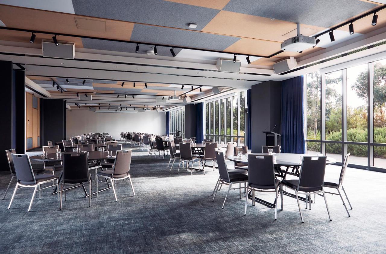 Mantra Melbourne Epping Hotell Exteriör bild