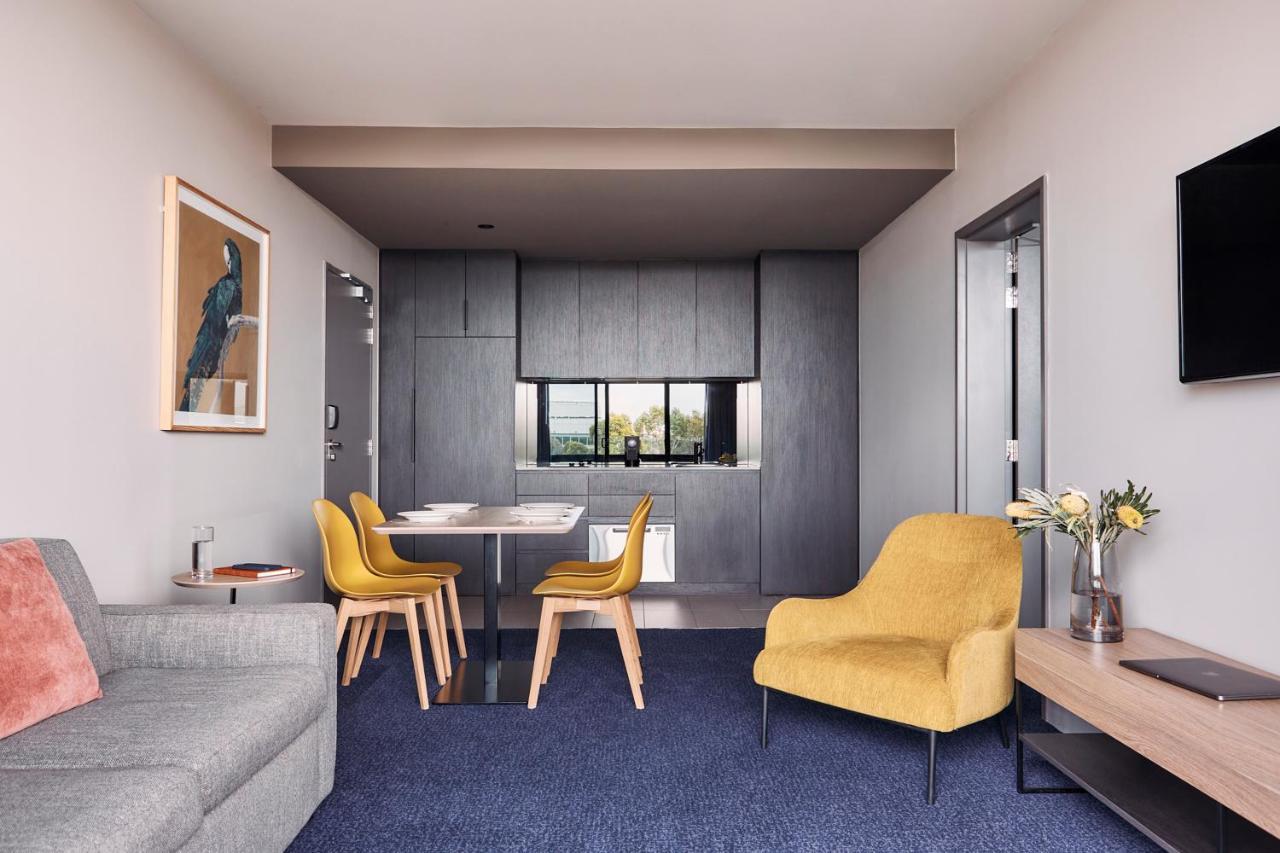 Mantra Melbourne Epping Hotell Exteriör bild