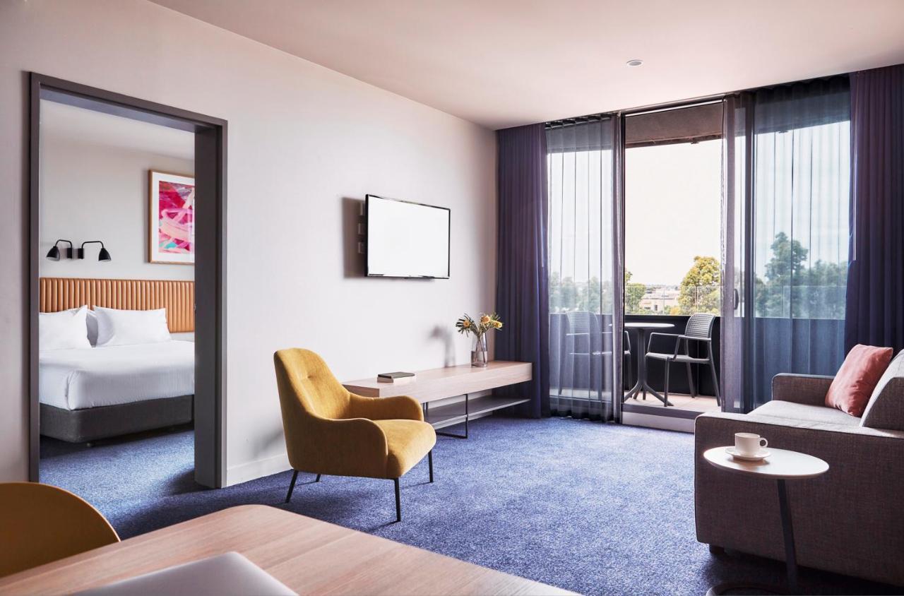 Mantra Melbourne Epping Hotell Exteriör bild