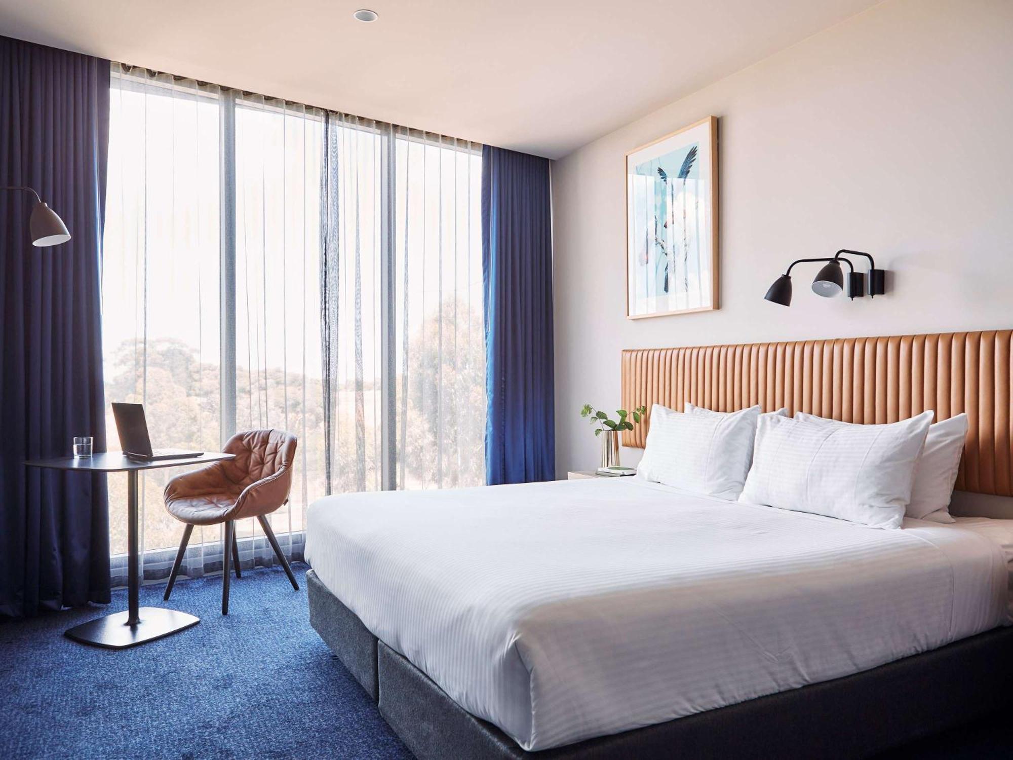 Mantra Melbourne Epping Hotell Exteriör bild