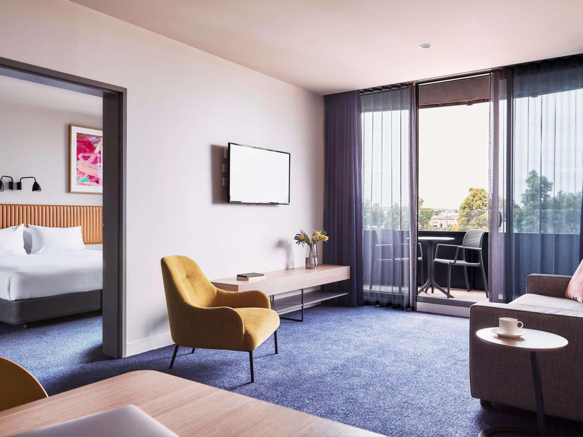 Mantra Melbourne Epping Hotell Exteriör bild